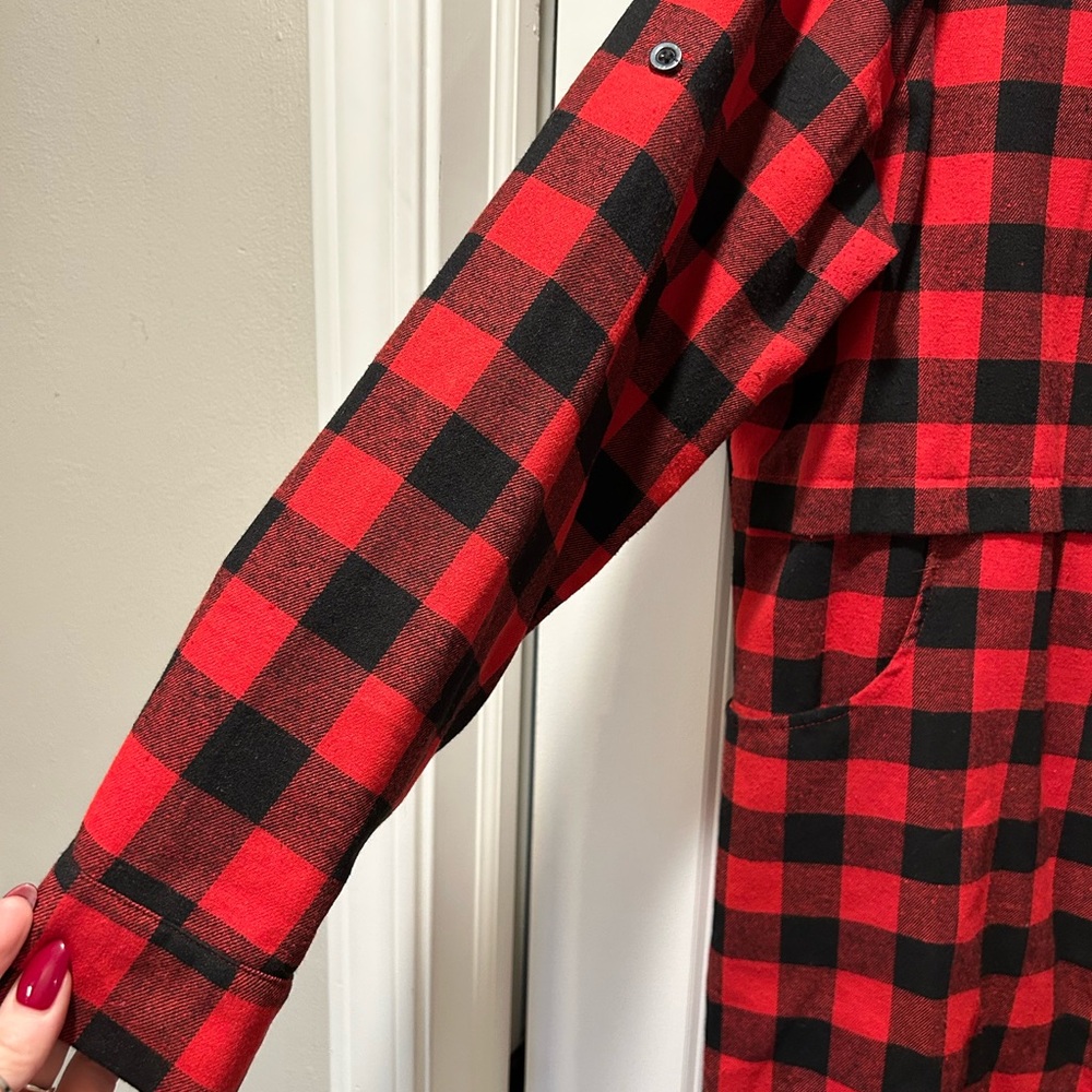 Red and Black Plaid Button-Up Boyfriend Flannel Tunic Length - Picture 11 of 16